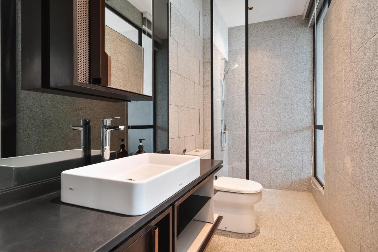 Scarletz Klcc Apartments By Soulasia Kuala Lumpur Buitenkant foto