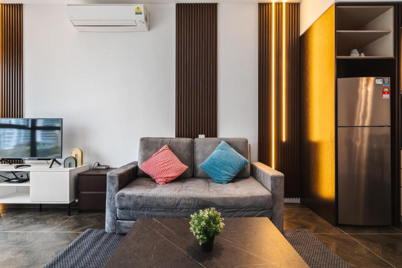 Scarletz Klcc Apartments By Soulasia Kuala Lumpur Buitenkant foto