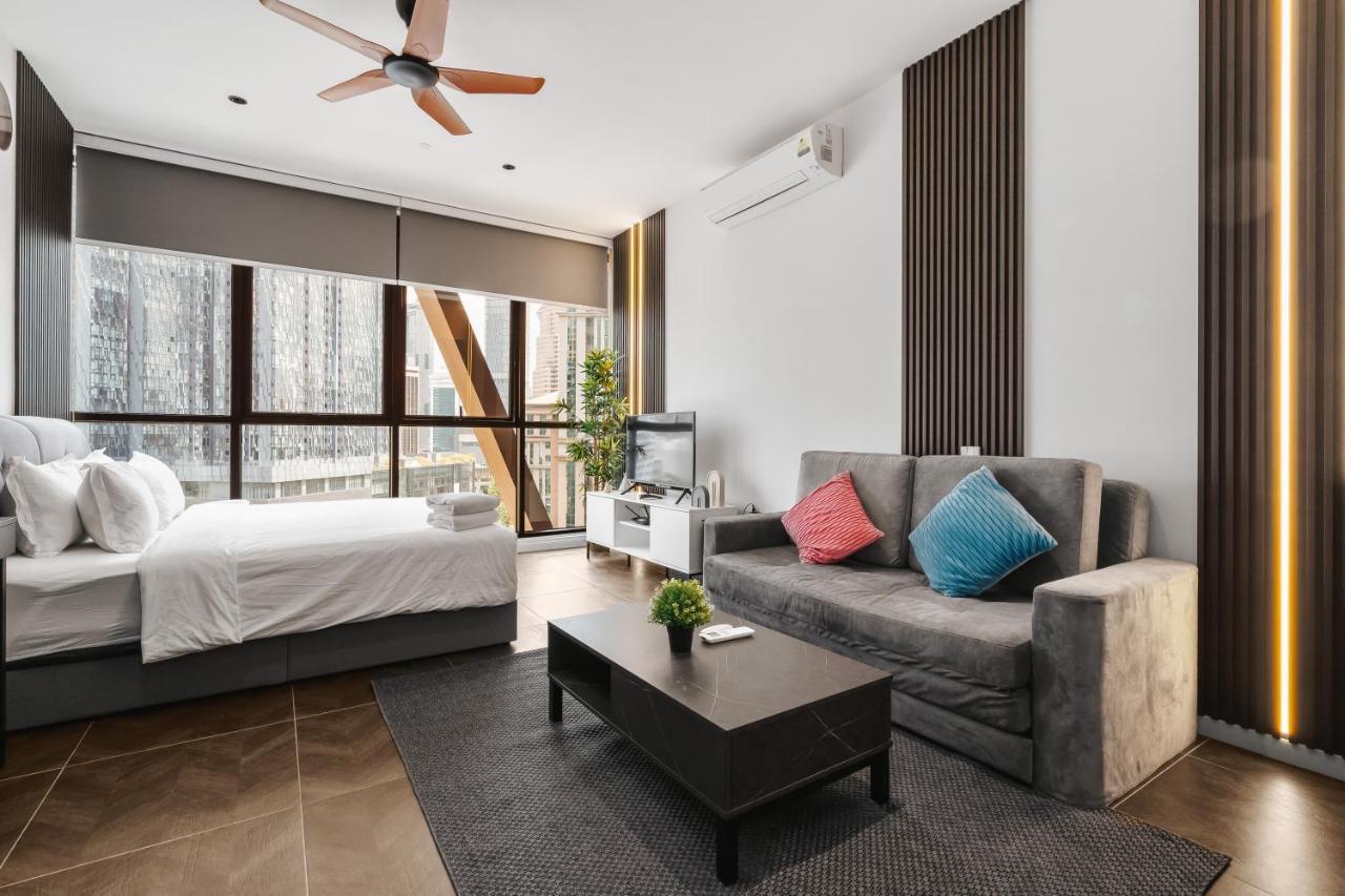 Scarletz Klcc Apartments By Soulasia Kuala Lumpur Buitenkant foto